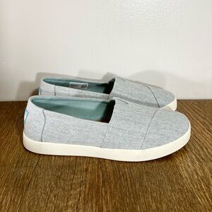 New Toms Avalon Slip On Sneaker Women’s Size 6.5 Drizzle Grey